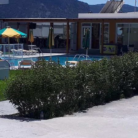 Hotel de apartamente Manolis Kéfalos