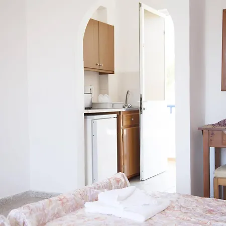 Manolis 2* Κέφαλος