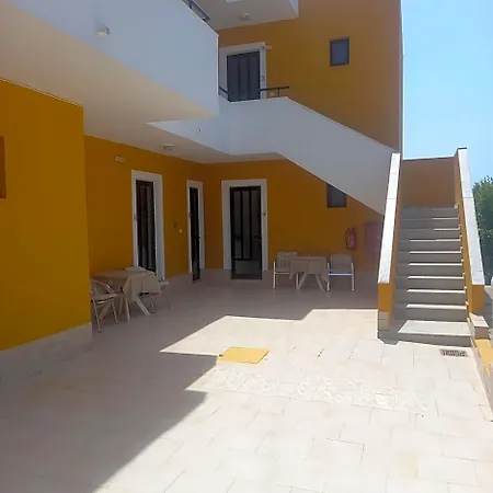 Aparthotel Manolis Kéfalos
