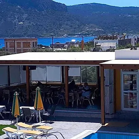Manolis Aparthotel Kéfalos