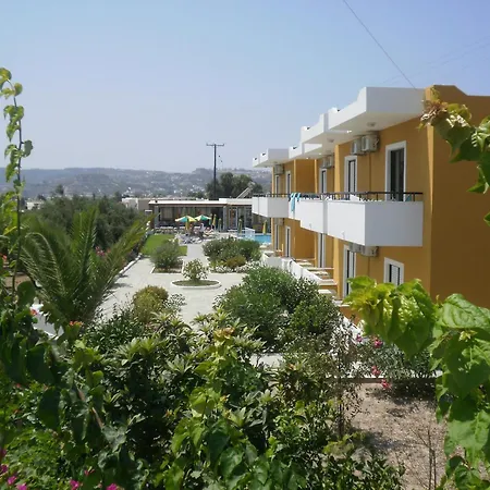 Manolis アパートホテル Kéfalos