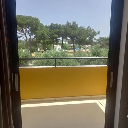 Manolis Lejlighedshotel