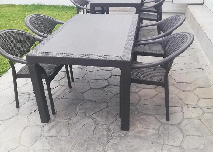 Apart-hotel Manolis 2*